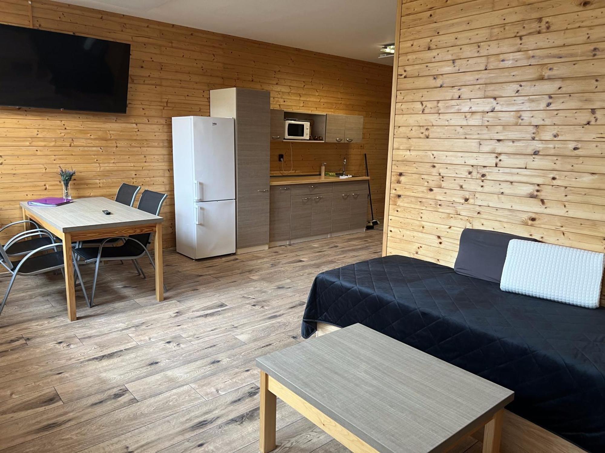 Panelcz Appartement Uhercice  Buitenkant foto