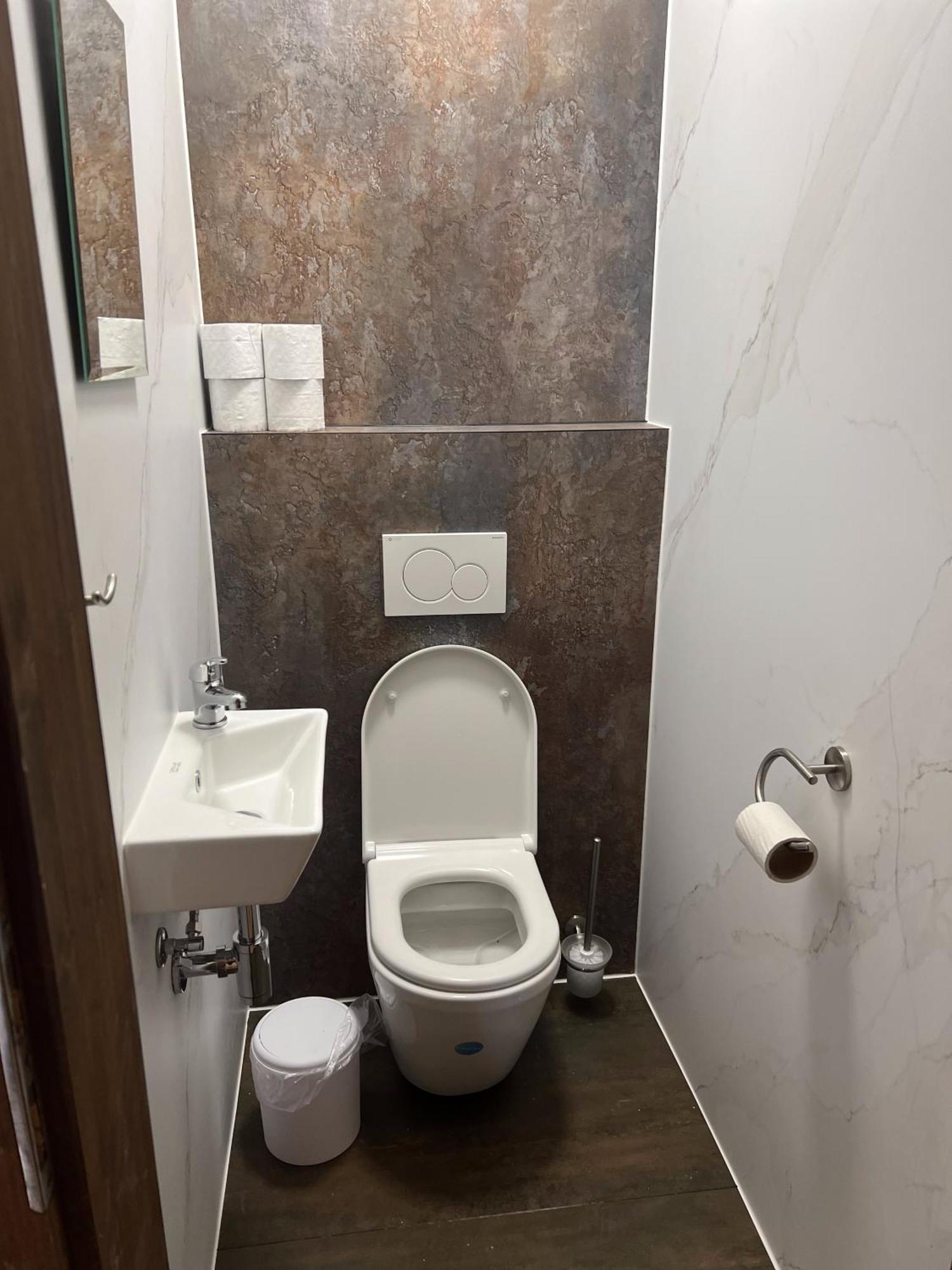 Panelcz Appartement Uhercice  Buitenkant foto