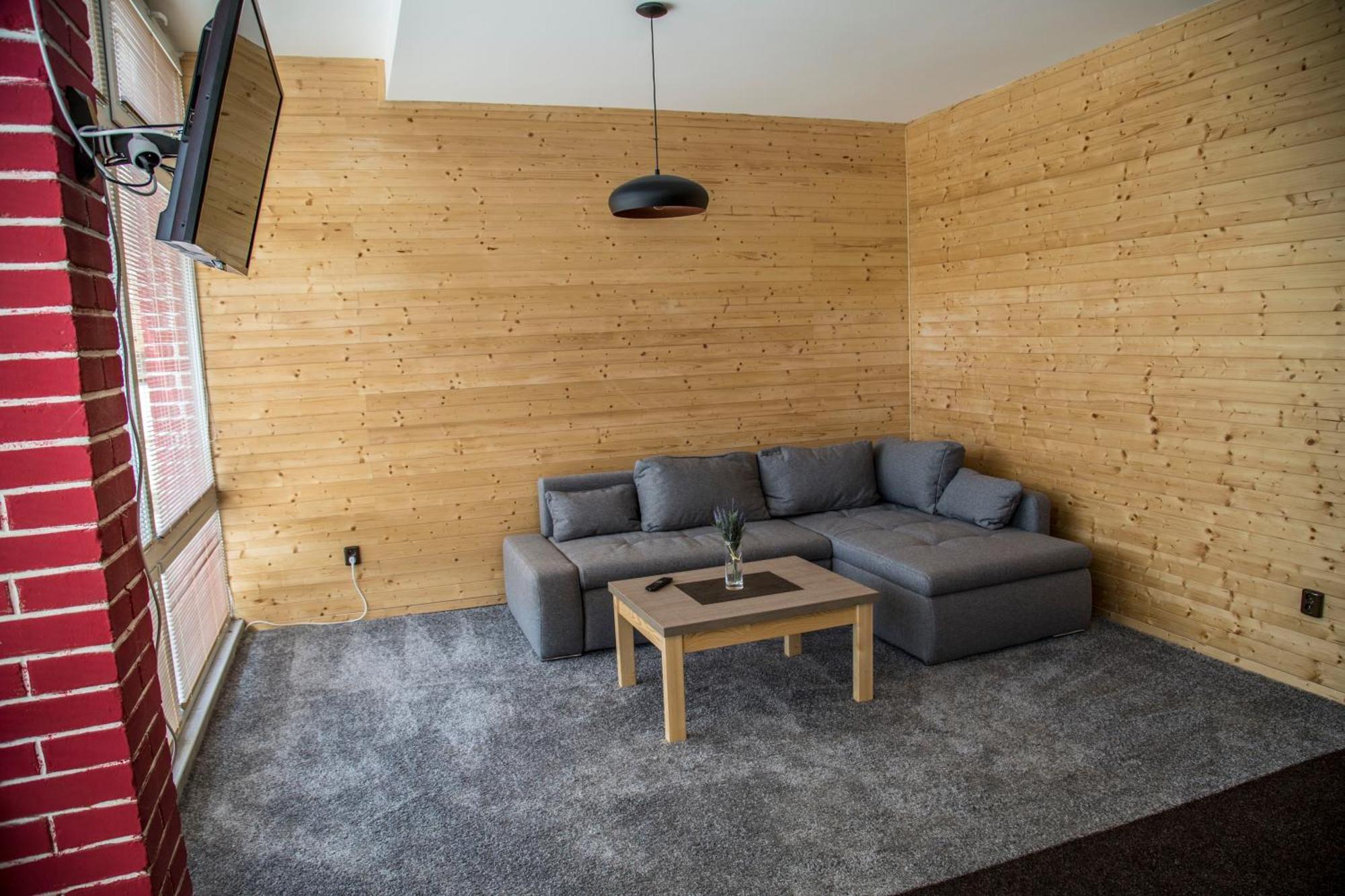 Panelcz Appartement Uhercice  Buitenkant foto